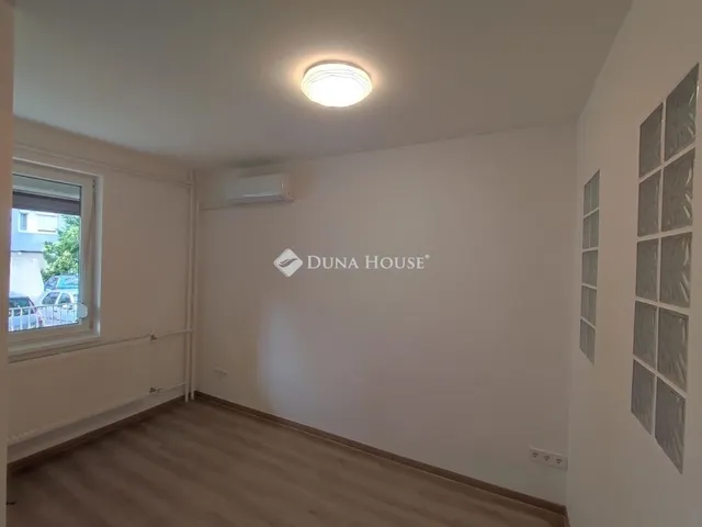 Kiadó lakás Budapest XVIII. kerület 28 nm