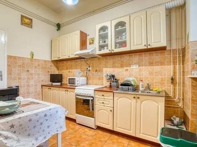 Eladó lakás Budapest XI. kerület 70 nm