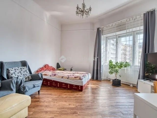 Eladó lakás Budapest XI. kerület 70 nm