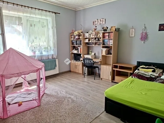 Eladó ház Üllő 99 nm