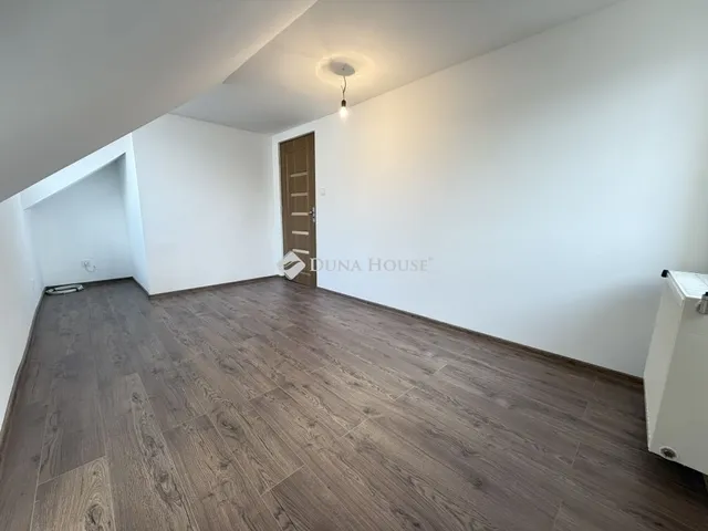 Eladó lakás Budapest XX. kerület 76 nm