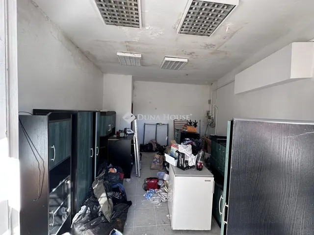 Kiadó kereskedelmi és ipari ingatlan Budapest XXI. kerület 20 nm