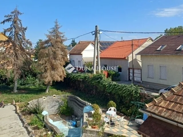 Eladó ház Budapest XV. kerület 180 nm