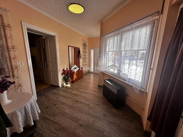 Eladó ház Dunavecse 110 nm