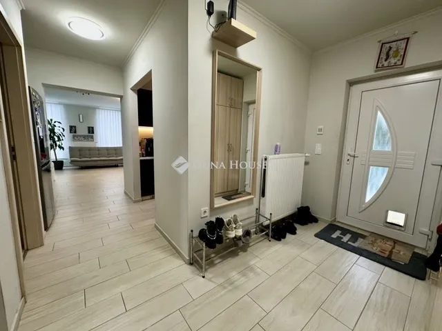 Eladó ház Budapest XVIII. kerület 210 nm