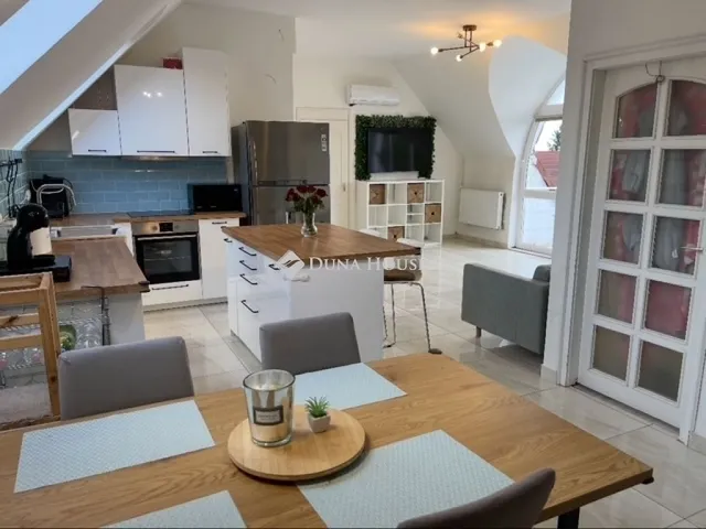 Eladó lakás Budapest XVIII. kerület 83 nm