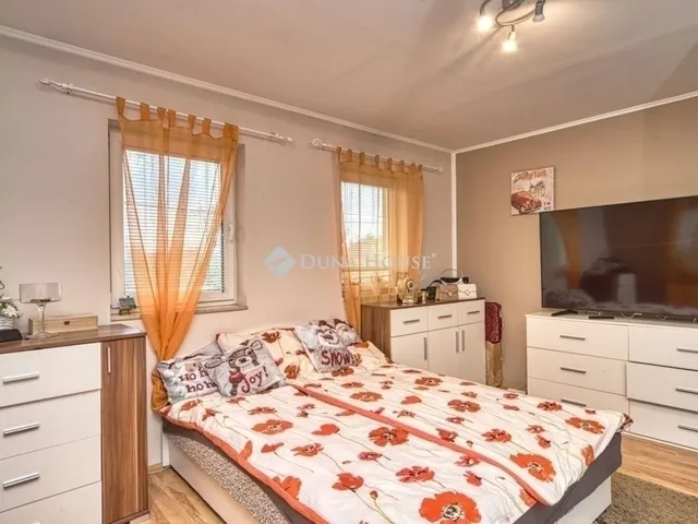 Eladó lakás Üllő 97 nm