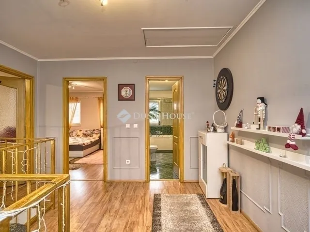 Eladó lakás Üllő 97 nm