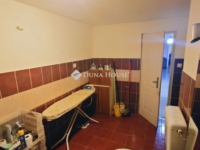 Eladó ház Monor 102 nm