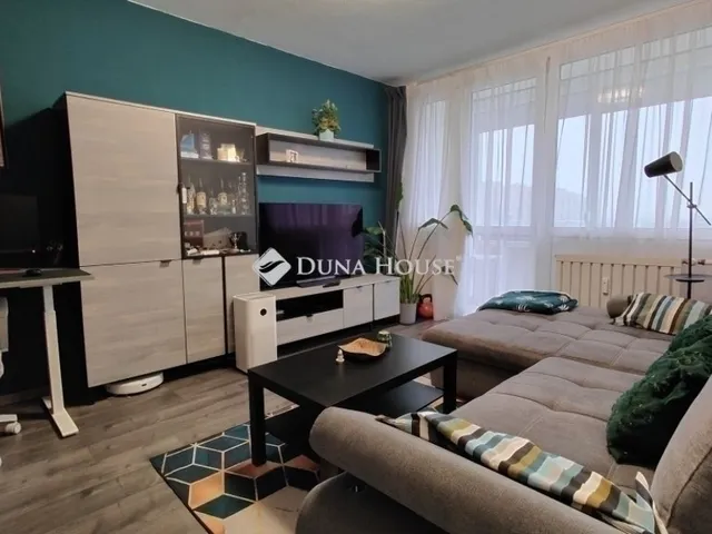 Eladó lakás Budapest X. kerület 71 nm