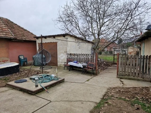 Eladó ház Monor 51 nm