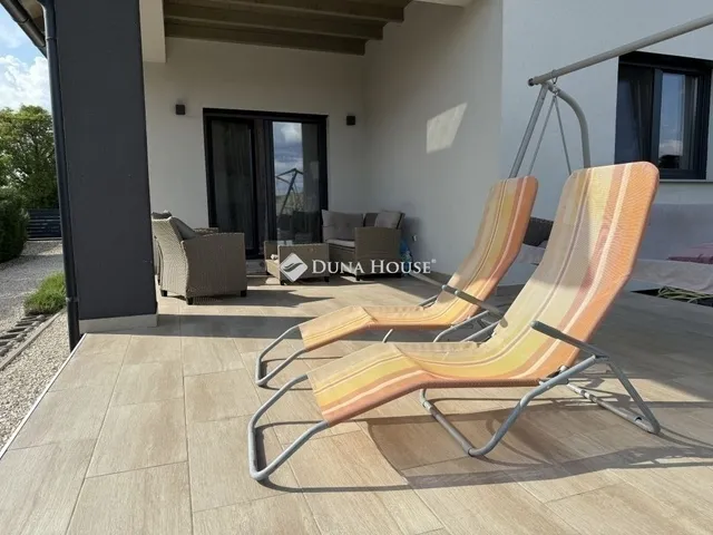 Eladó ház Péteri 127 nm