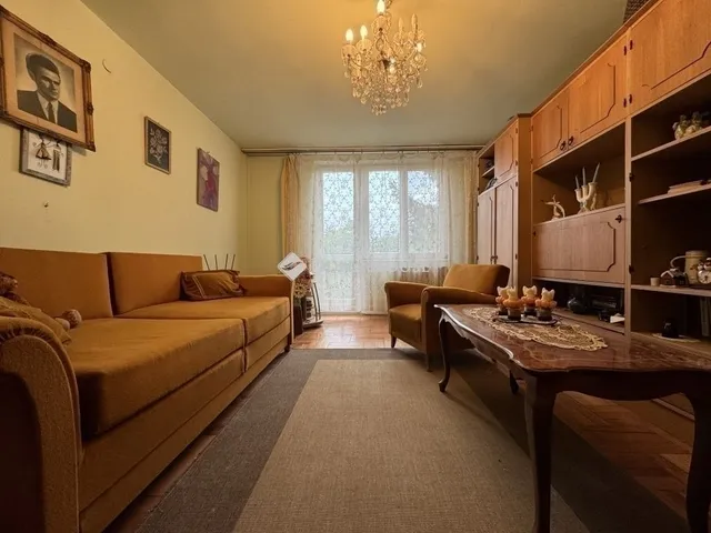 Eladó ház Budapest XVI. kerület 150 nm