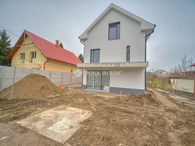 Eladó ház Budapest XVIII. kerület 134 nm