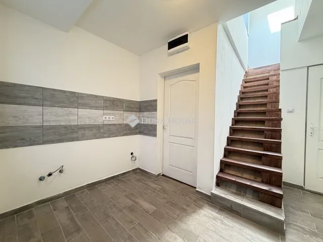 Eladó lakás Budapest XXI. kerület 60 nm