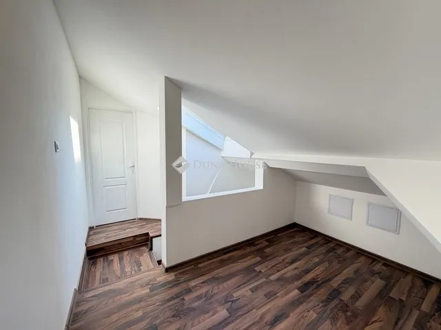 Eladó lakás Budapest XXI. kerület 60 nm