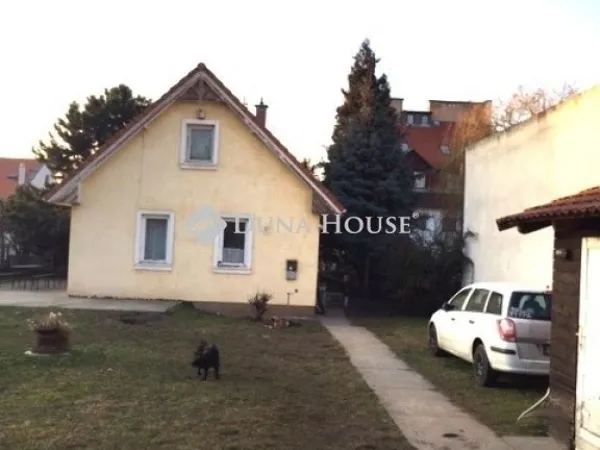 Eladó ház Budapest X. kerület 74 nm