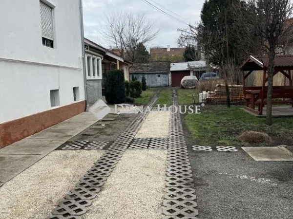 Eladó lakás Budapest XVIII. kerület, Lónyaytelep 43 nm