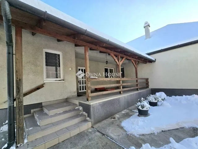 Eladó ház Újhartyán 110 nm