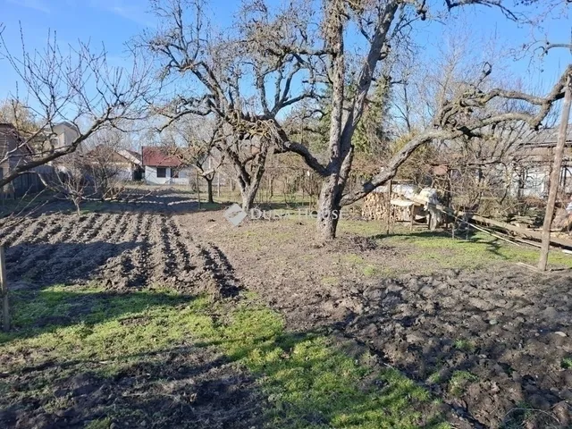 Eladó ház Budapest XVII. kerület 217 nm