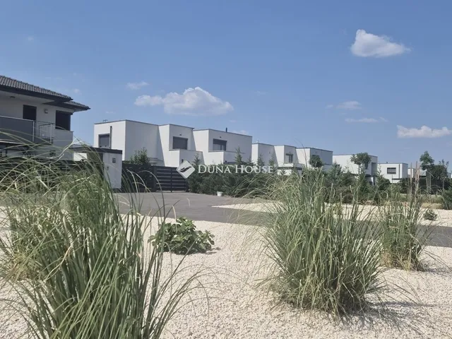 Eladó ház Budapest XVIII. kerület 131 nm