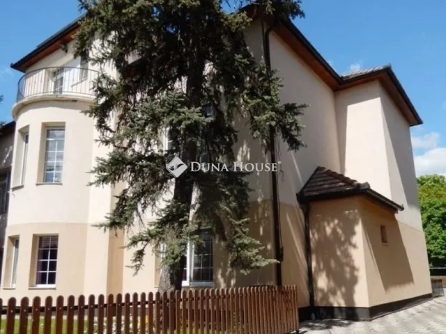 Eladó ház Vecsés 580 nm