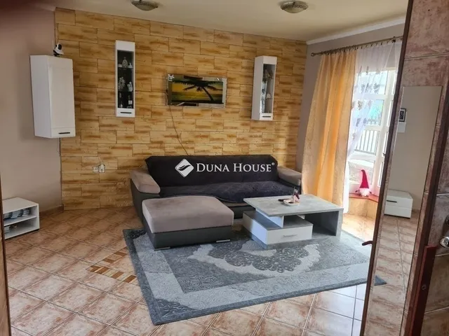 Eladó lakás Gyál 116 nm