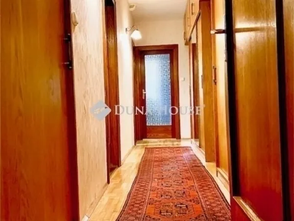 Eladó ház Budapest XVIII. kerület, Lónyaytelep 304 nm