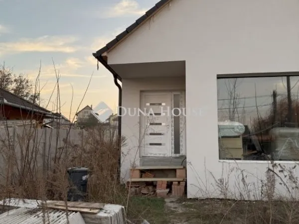 Eladó ház Gyál 72 nm