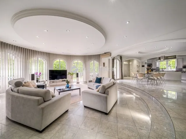 Eladó ház Budapest XVIII. kerület, Szent Imre kertváros 488 nm