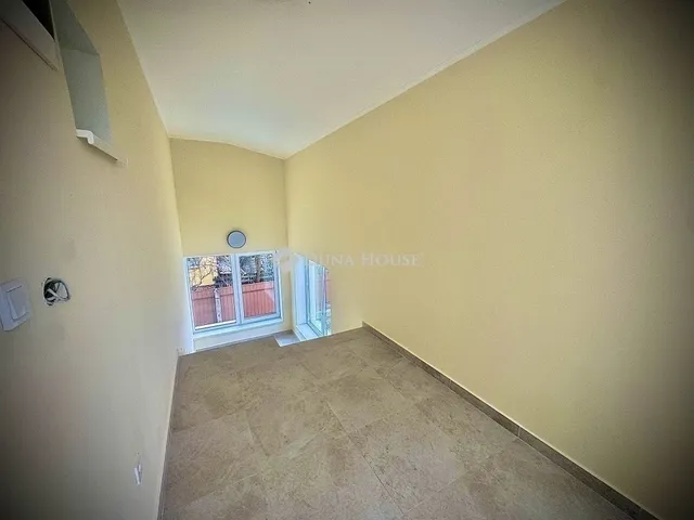 Eladó lakás Budapest XVIII. kerület 140 nm