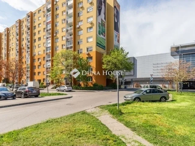 Eladó lakás Budapest X. kerület 71 nm
