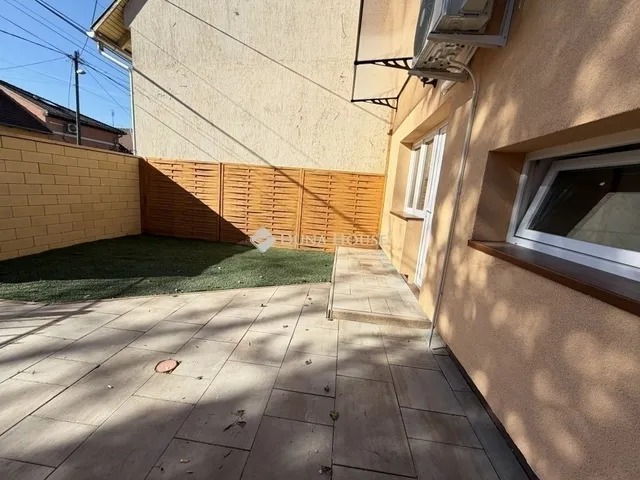 Eladó lakás Budapest XIX. kerület 70 nm
