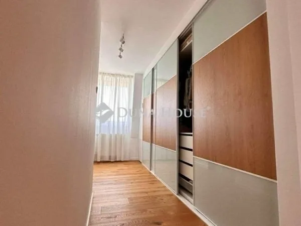 Eladó lakás Budapest XVIII. kerület 117 nm