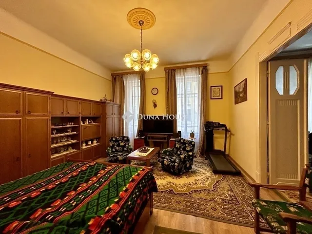 Eladó lakás Budapest IX. kerület 71 nm