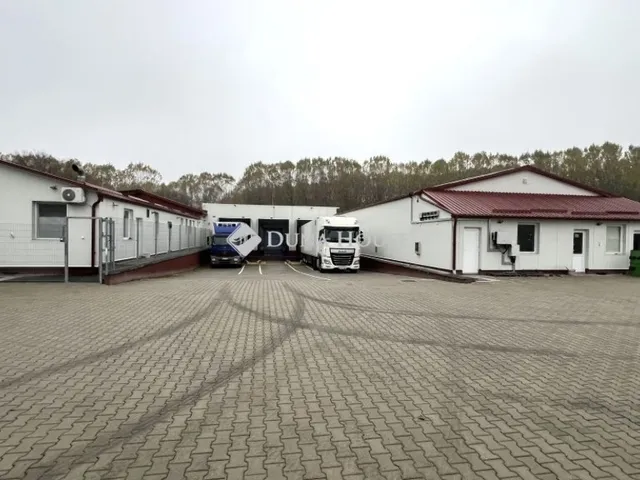 Eladó kereskedelmi és ipari ingatlan Üllő 1728 nm