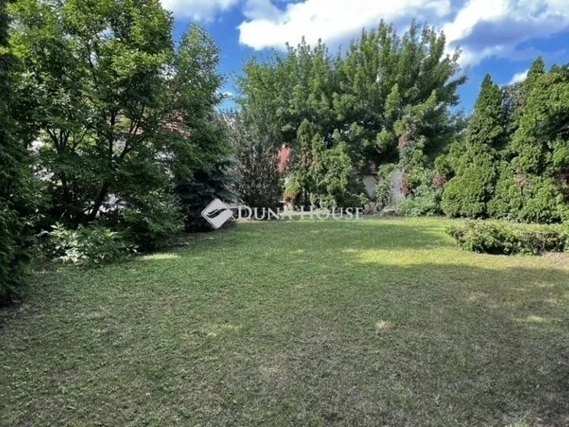 Eladó ház Budapest XVII. kerület 214 nm