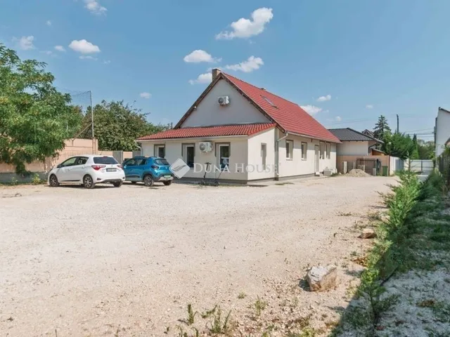Eladó ház Vecsés 150 nm