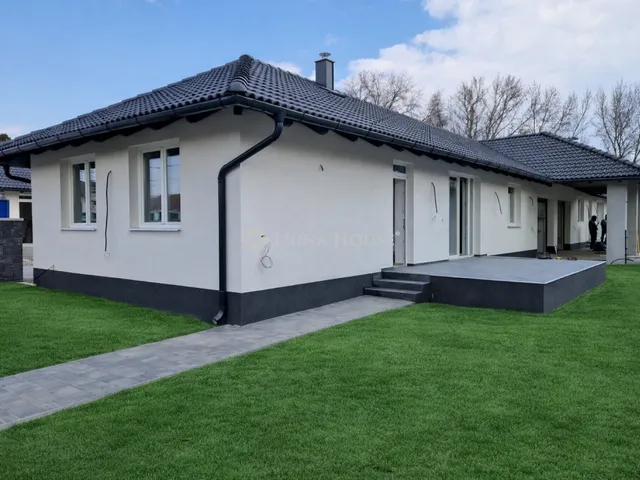 Eladó ház Üllő 95 nm