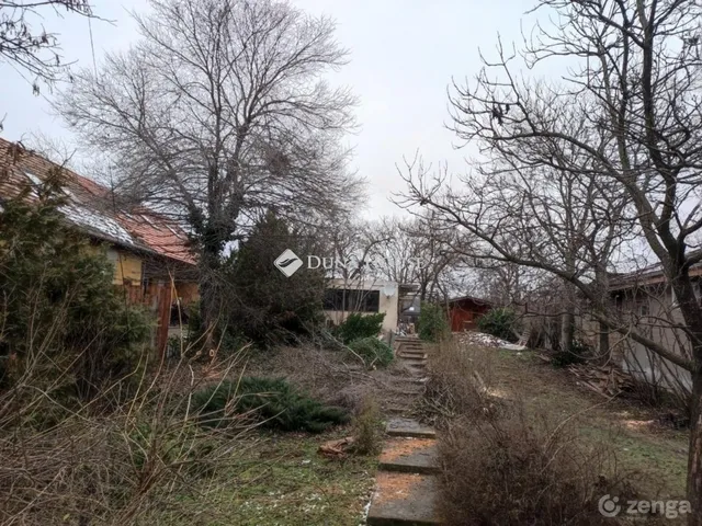 Eladó telek Budapest XVIII. kerület 510 nm
