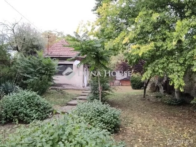 Eladó telek Budapest XVIII. kerület 510 nm