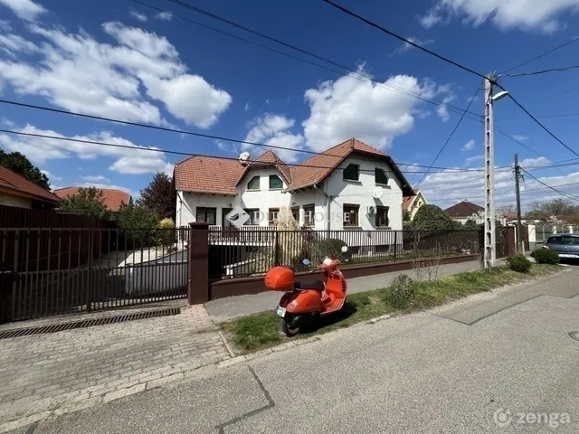 Eladó ház Budapest XVIII. kerület 190 nm