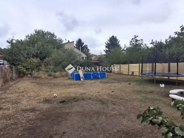Eladó telek Üllő 508 nm