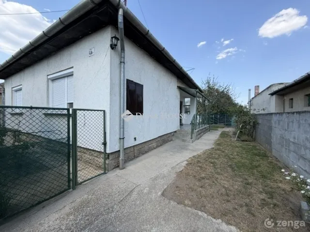 Eladó ház Vecsés 130 nm