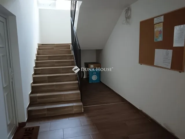 Eladó lakás Üllő 57 nm