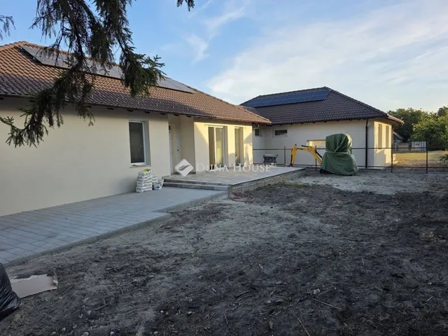 Eladó ház Dabas 90 nm