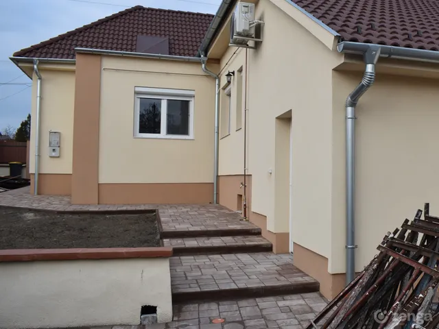 Eladó ház Baja 115 nm