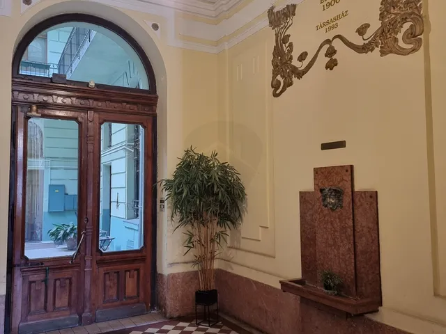 Eladó lakás Budapest V. kerület, Belváros 30 nm