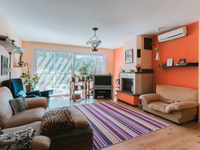 Eladó lakás Biatorbágy 183 nm