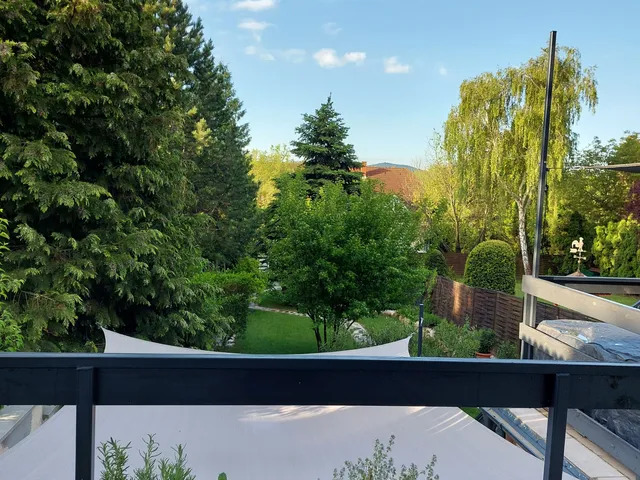 Eladó ház Budapest II. kerület, Gercse 220 nm